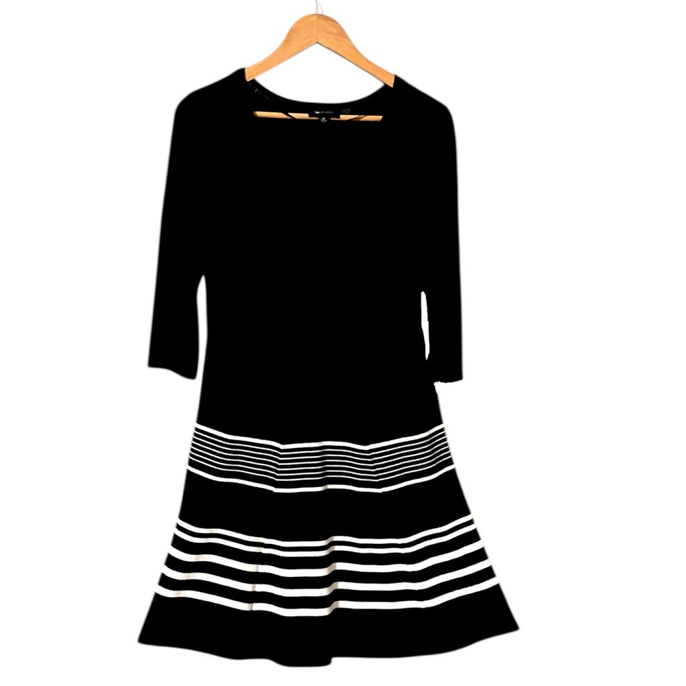 AB Studio Fit & Flare Sweater Dress Black White Stripes on Skirt 3/4 Sleeve Sz M